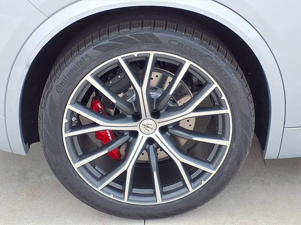 New 2026 Maserati Grecale Modena image 6