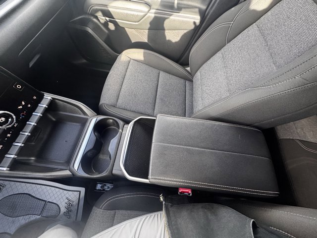 Used 2025 GMC Terrain Elevation image 18