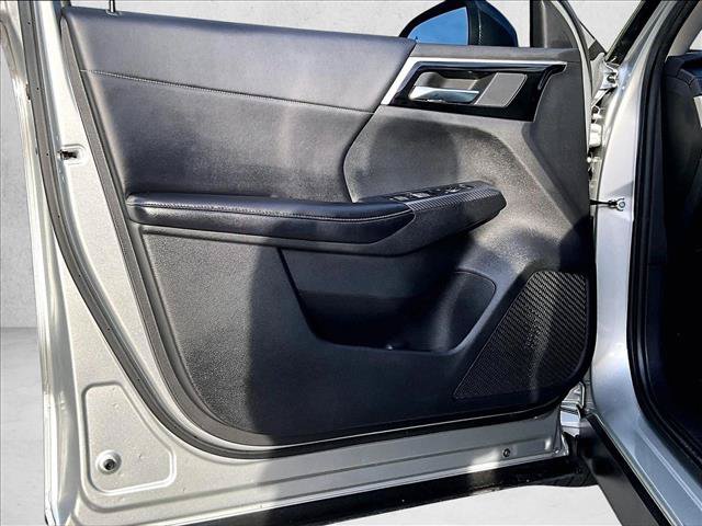 Used 2022 Mitsubishi Outlander SE FWD image 18