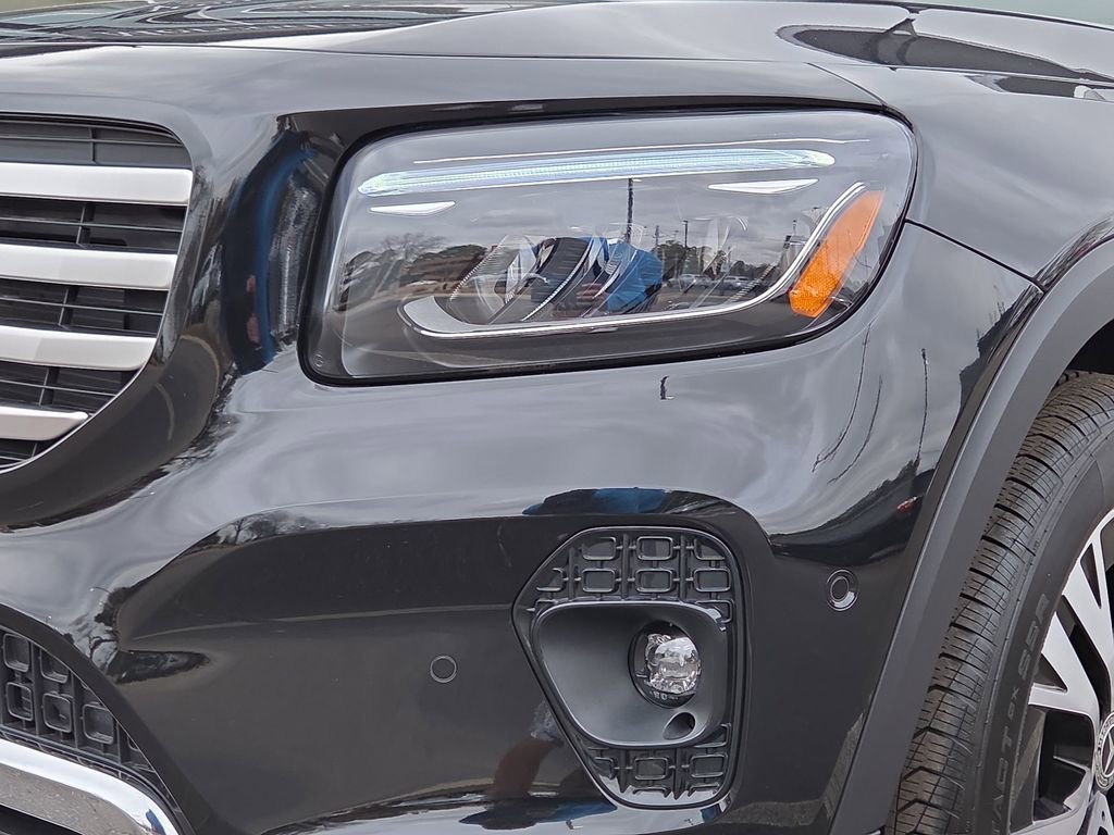 Certified 2026 Mercedes-Benz GLB 250 GLB 250 image 9