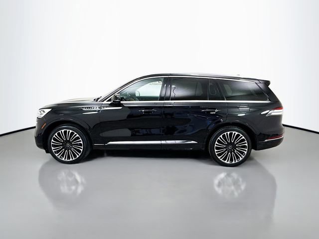 Used 2023 Lincoln Aviator Black Label w/ Dynamic Handling Package image 4