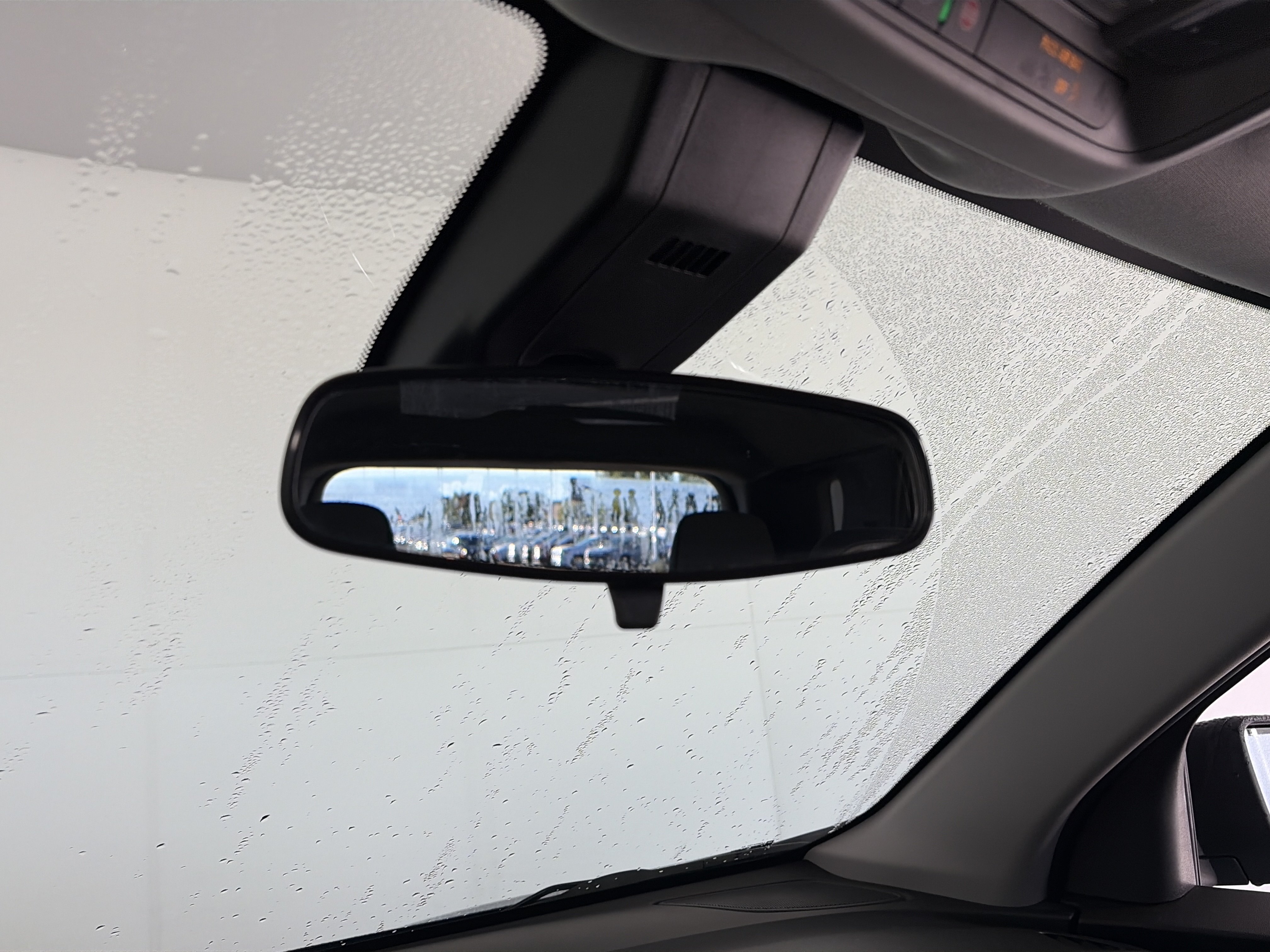 Used 2024 Chevrolet Equinox LS w/ LS Convenience Package FWD image 28