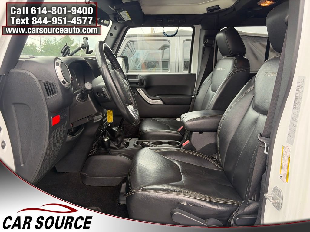 Used 2016 Jeep Wrangler Unlimited Rubicon AWD/4WD image 12