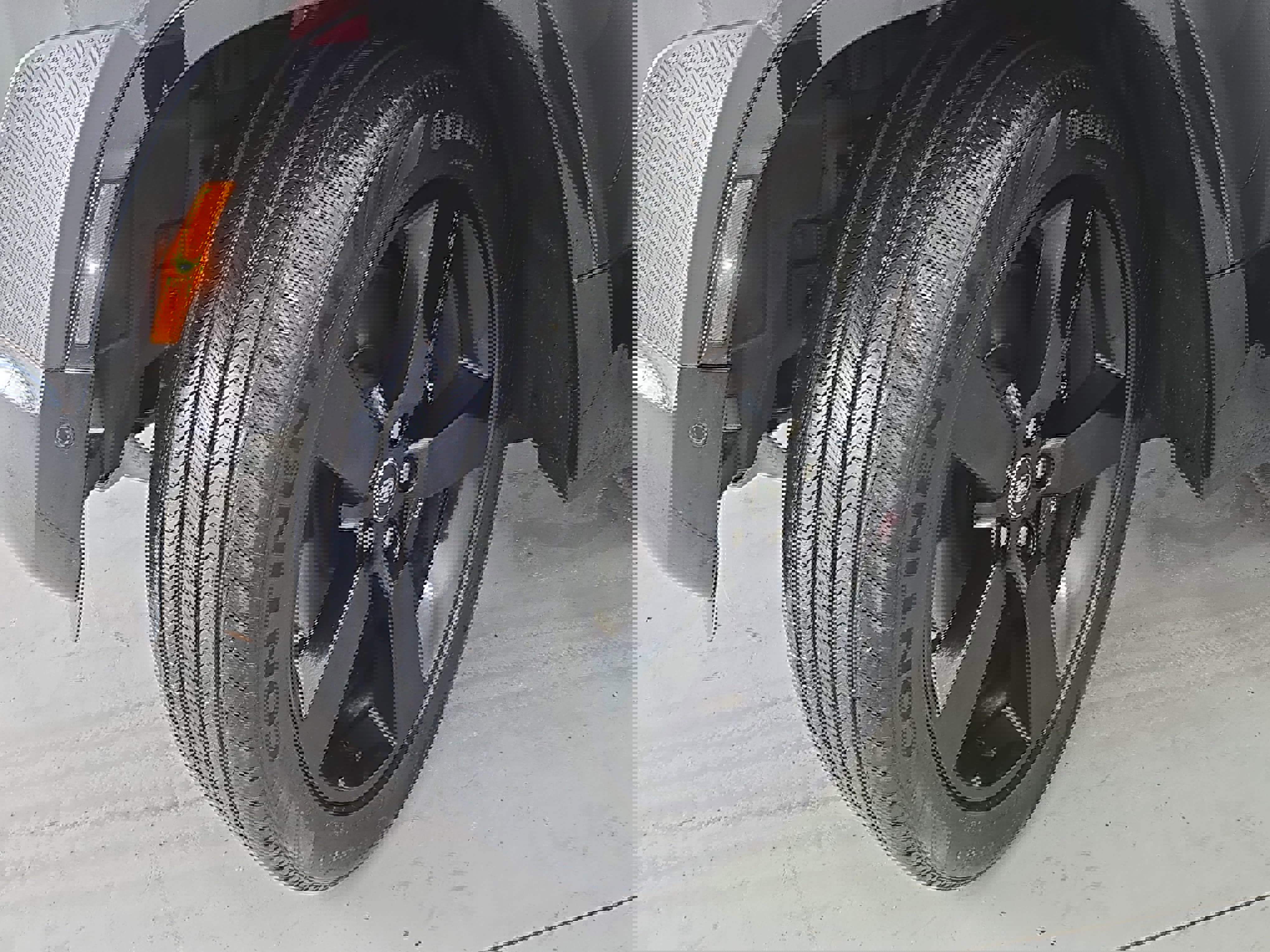 Certified 2025 Land Rover Defender 110 V8 image 32