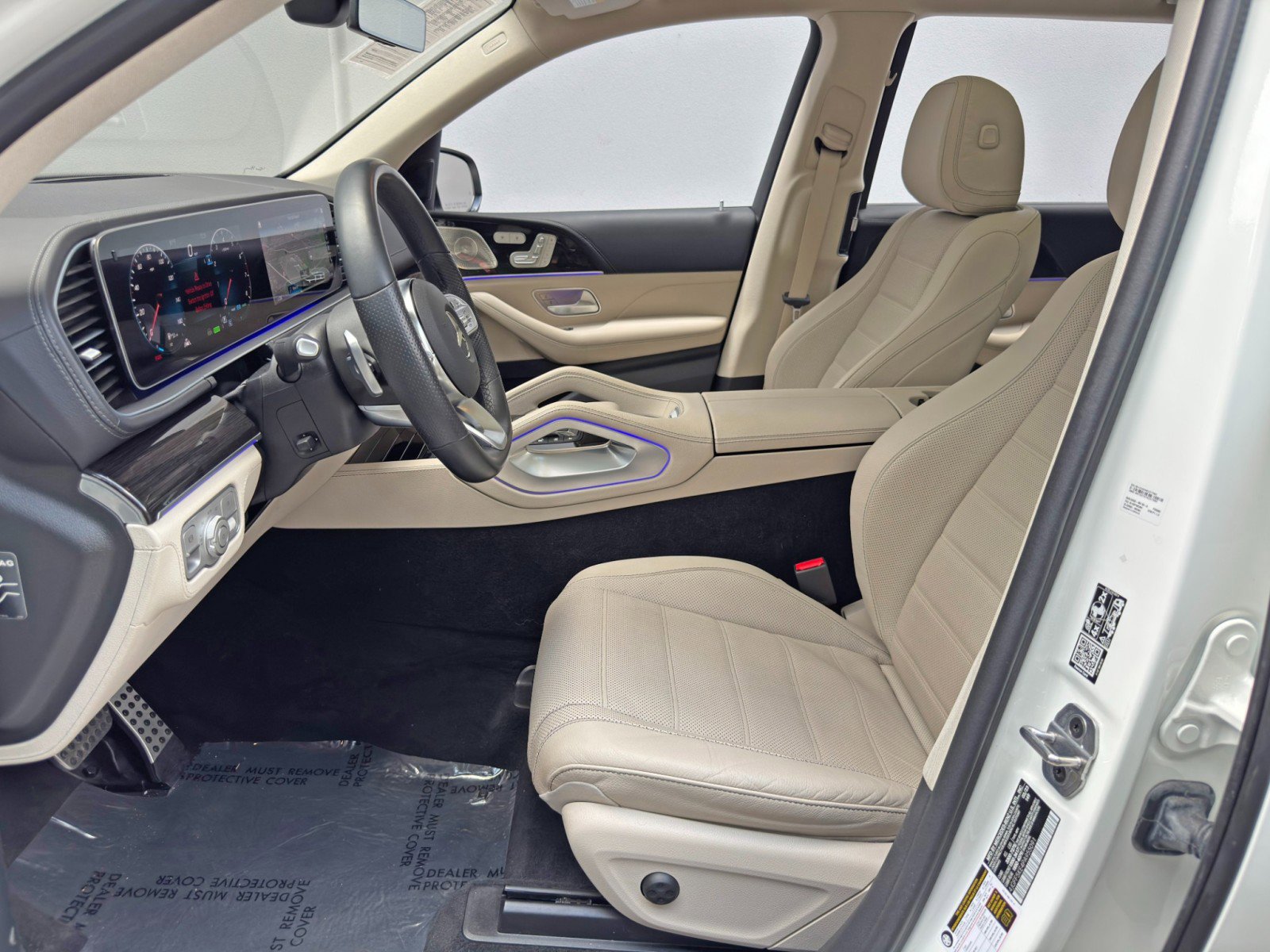 Used 2023 Mercedes-Benz GLS 450 4MATIC image 17