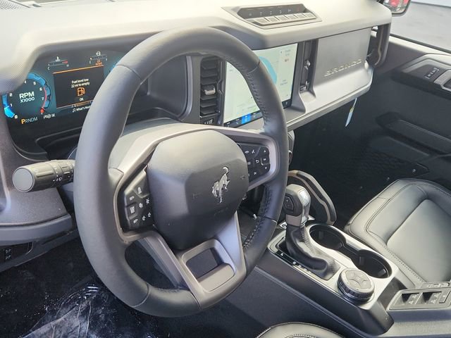 New 2026 Ford Bronco Badlands image 9