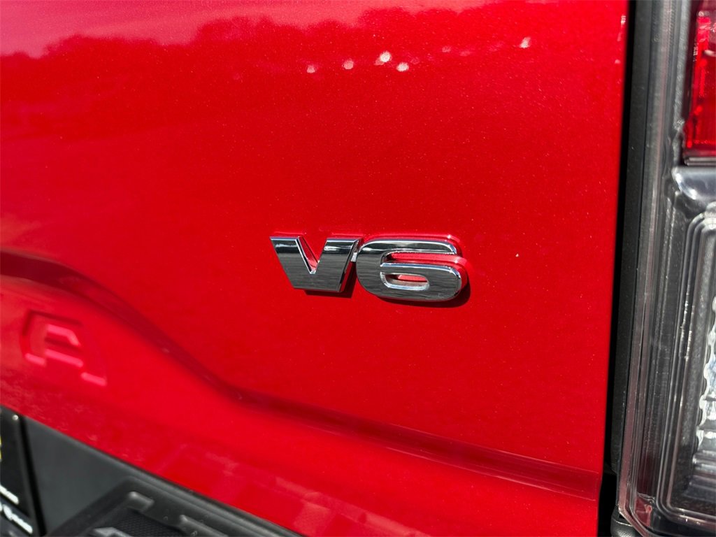Used 2023 Toyota Tacoma TRD Off-Road w/ Advanced Technology Package image 16