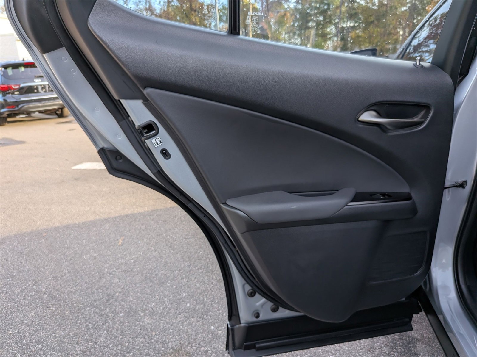 Used 2023 Lexus UX 250h F Sport image 27