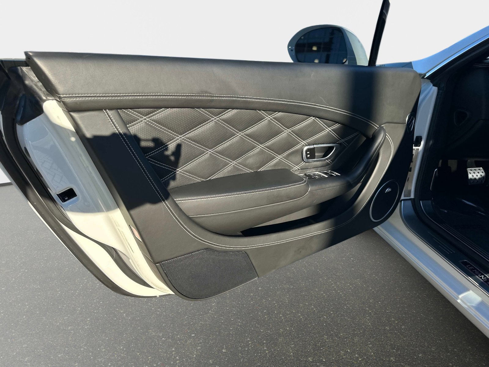 Used 2013 Bentley Continental GT image 11