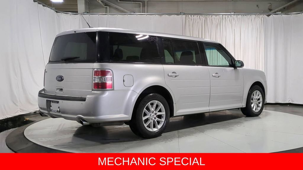 Used 2015 Ford Flex SE image 8