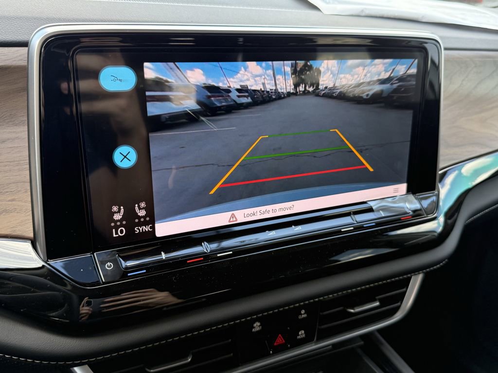 New 2026 Volkswagen Atlas SE image 19