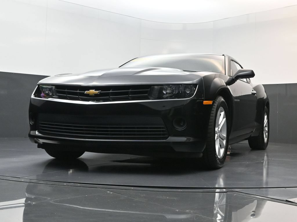 Used 2014 Chevrolet Camaro LS RWD image 31