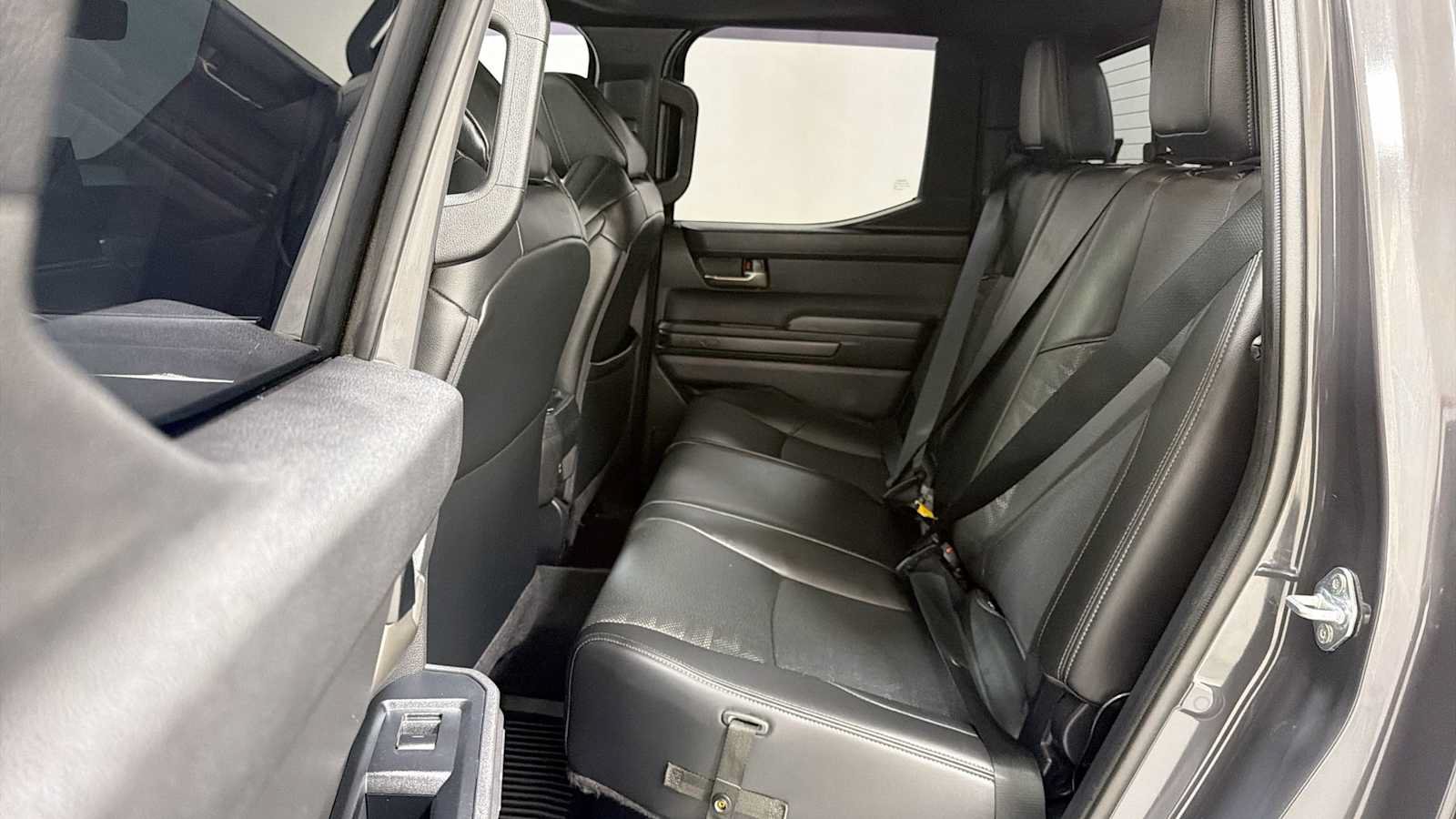 Used 2024 Toyota Tacoma TRD Off-Road w/ TRD Off Road Premium Package AWD/4WD image 25