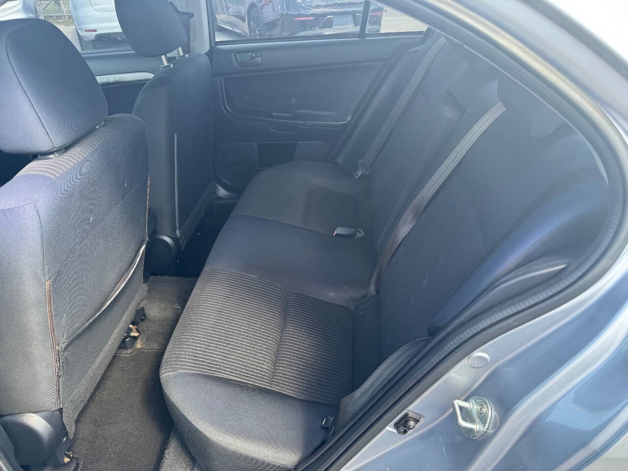 Used 2015 Mitsubishi Lancer ES FWD image 9