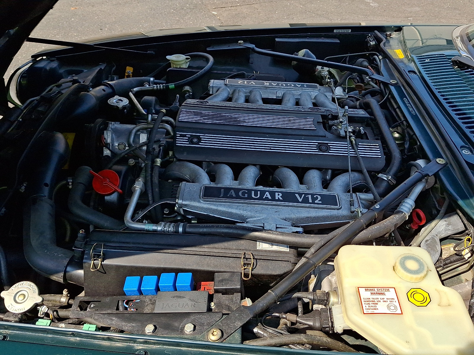 Used 1994 Jaguar XJS V12 Convertible RWD image 22