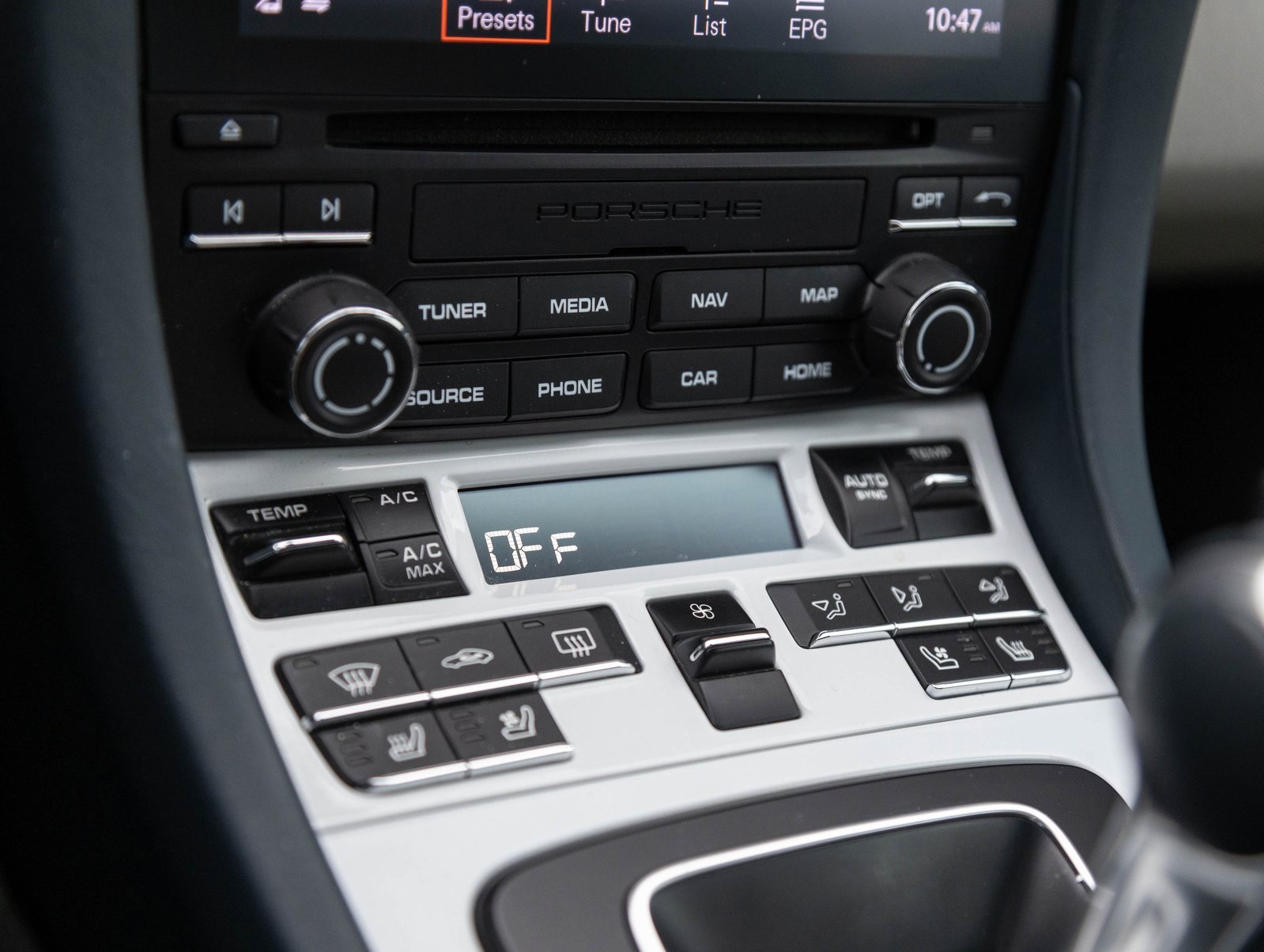 Used 2019 Porsche 911 Targa 4 GTS image 28