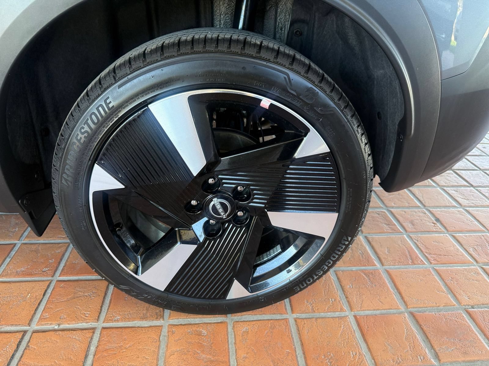 Used 2026 Nissan Kicks SR AWD/4WD image 28