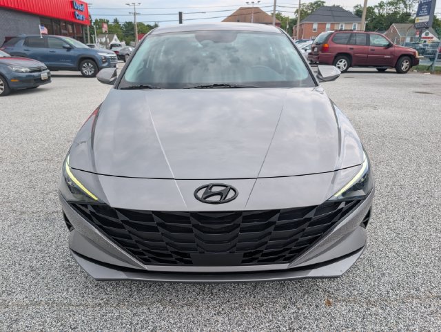 Used 2023 Hyundai Elantra SEL w/ Convenience Package FWD image 8