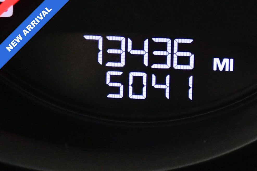 Used 2019 Porsche Macan Base image 16