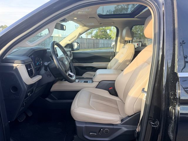 Used 2024 Ford Expedition Max Limited image 12