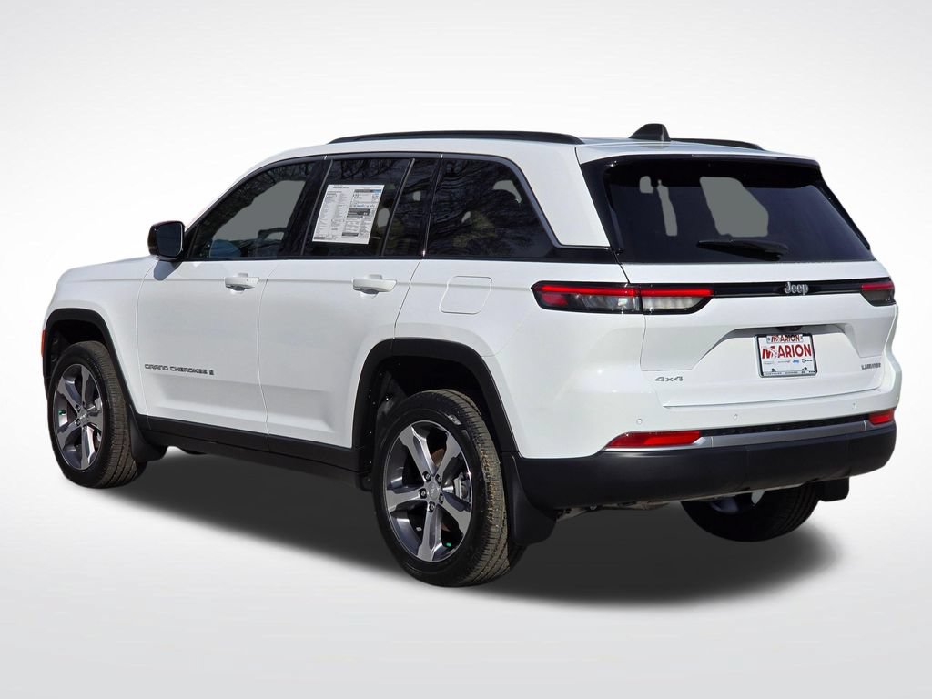 New 2026 Jeep Grand Cherokee Limited w/ Trailer Tow Package AWD/4WD image 16