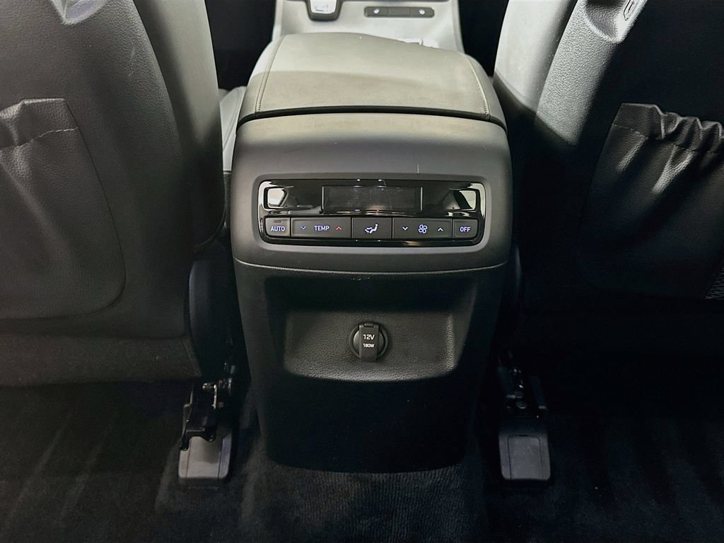 Used 2025 Hyundai Palisade SEL AWD/4WD image 25