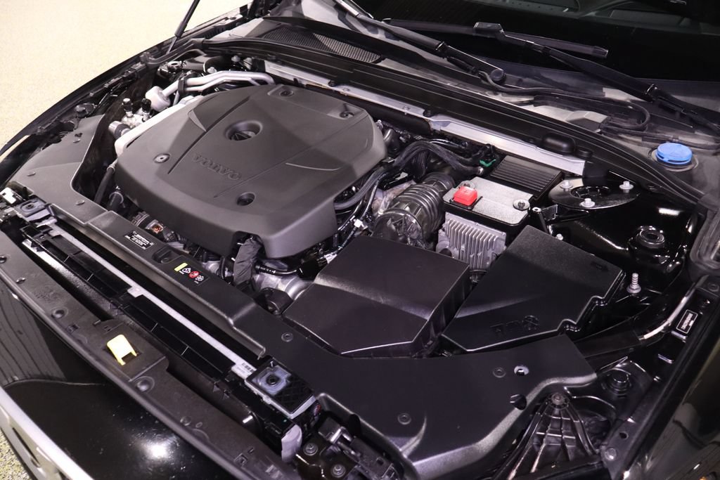 Used 2019 Volvo S60 T6 R-Design AWD/4WD image 36