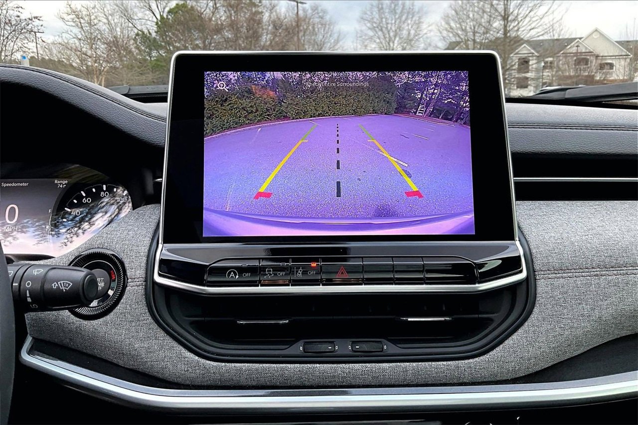 Certified 2024 Jeep Compass Latitude w/ Sun and Sound Group image 13