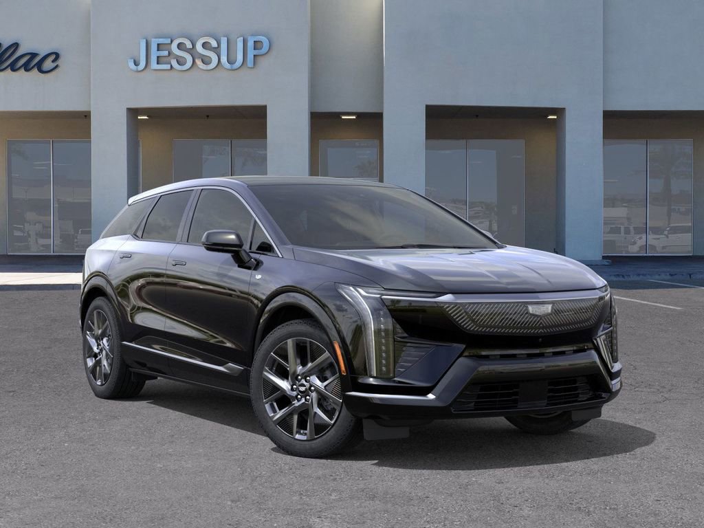 Certified 2026 Cadillac Optiq Luxury 2 RWD image 7