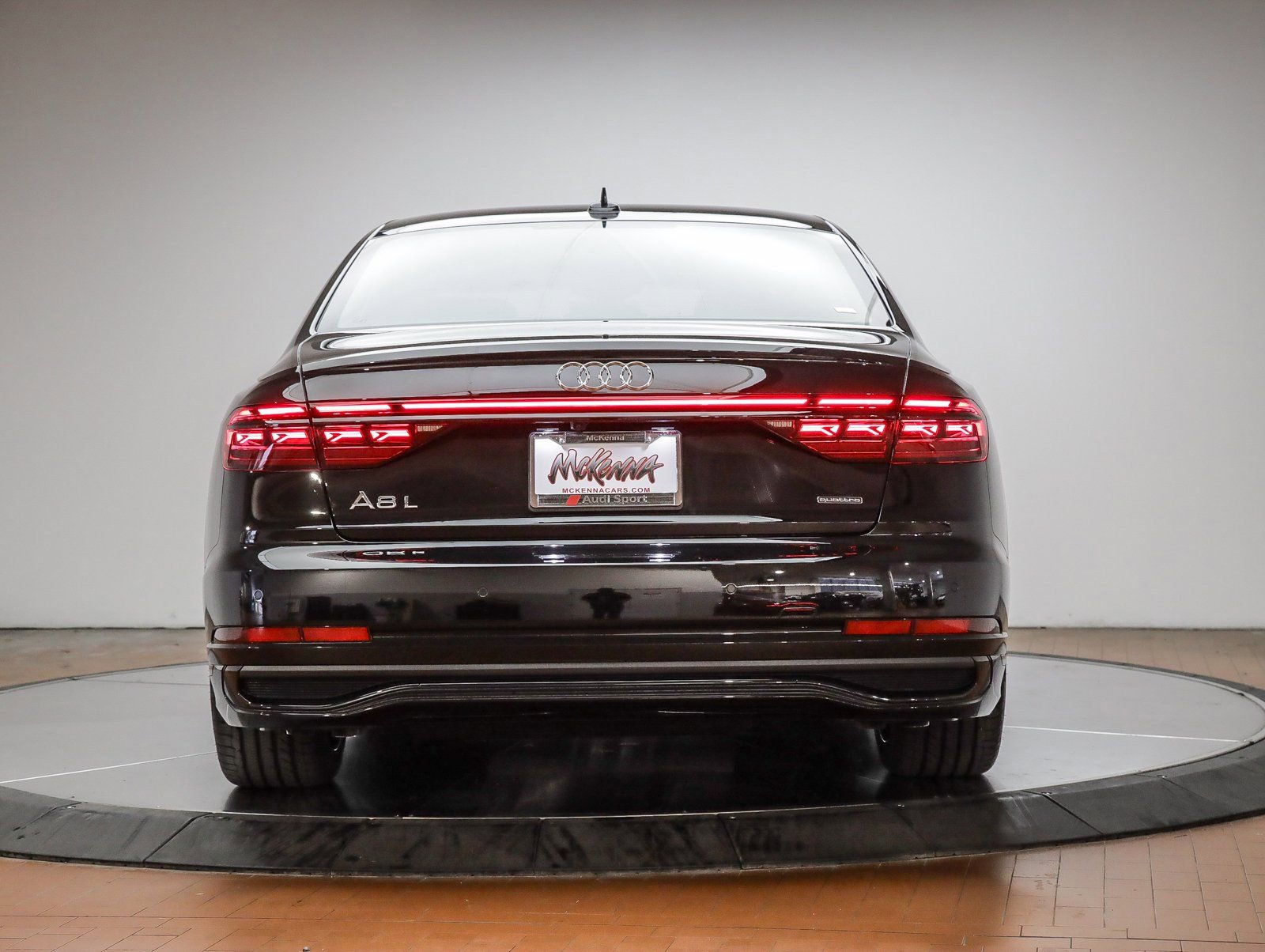 New 2025 Audi A8 L 3.0T image 9