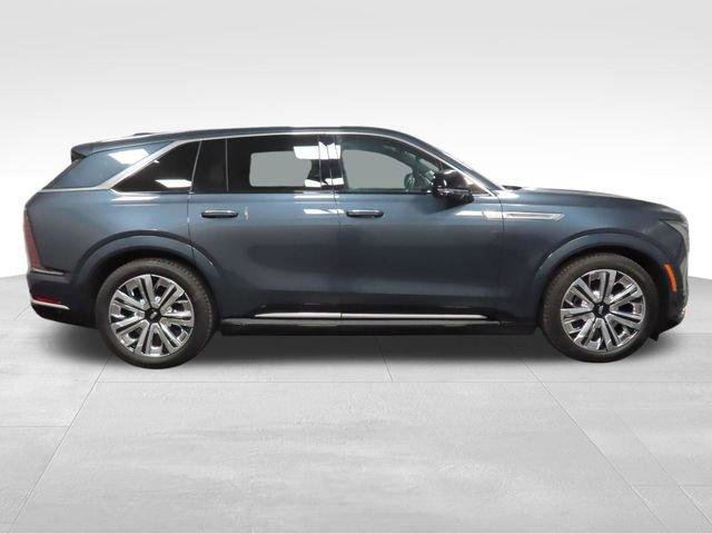 New 2025 Cadillac Escalade IQ Luxury 2 w/ LPO, Radiant Package AWD/4WD image 6