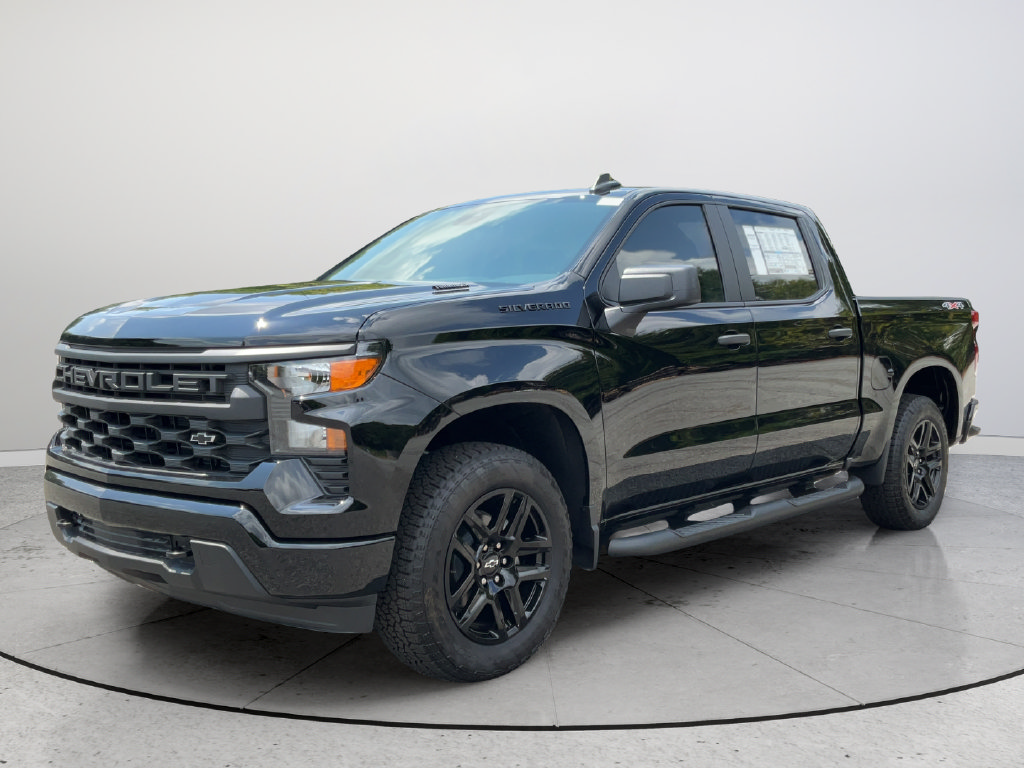 New 2026 Chevrolet Silverado 1500 Custom w/ Turbomax Blackout Package AWD/4WD image 7