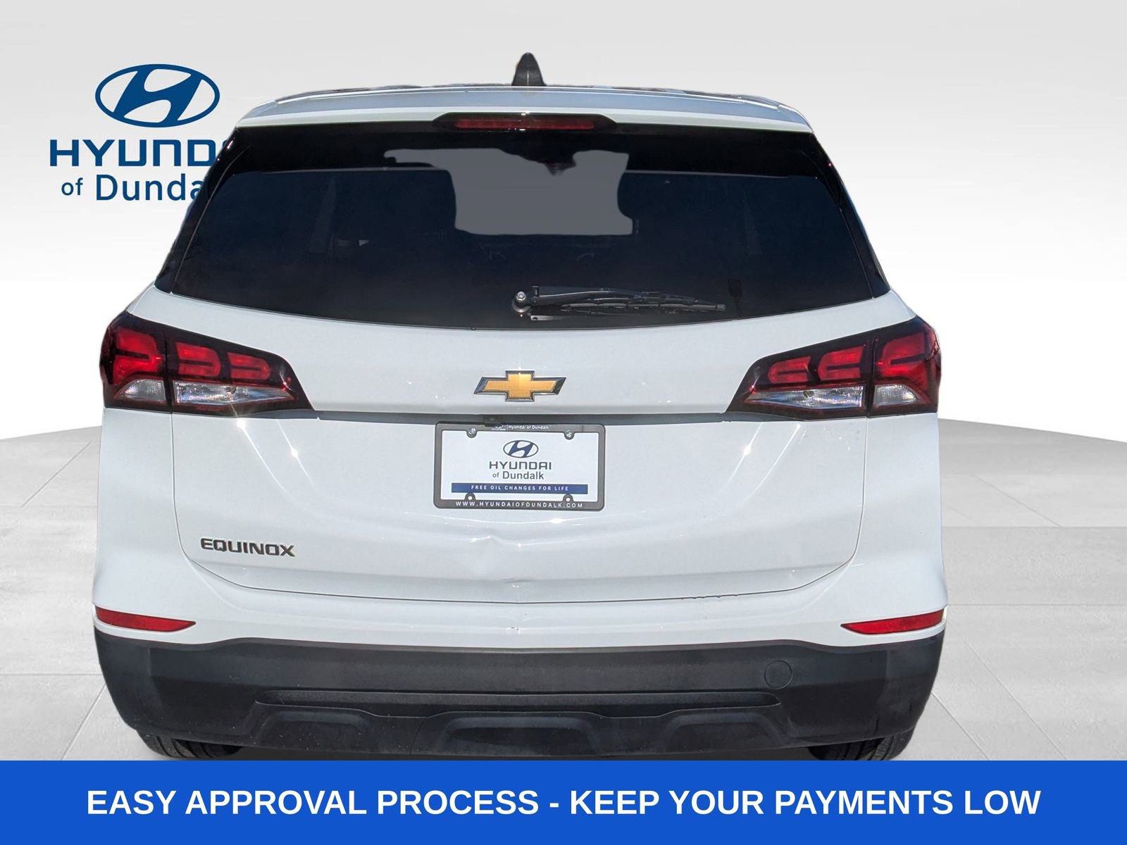 Used 2022 Chevrolet Equinox LS w/ LS Convenience Package image 2