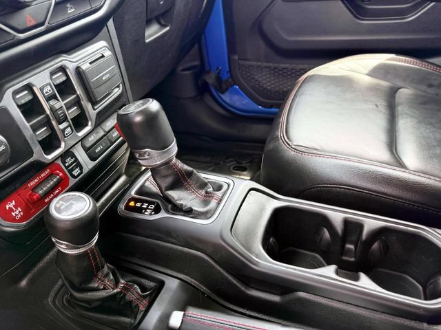Certified 2022 Jeep Wrangler Unlimited Rubicon w/ Cold Weather Group AWD/4WD image 29