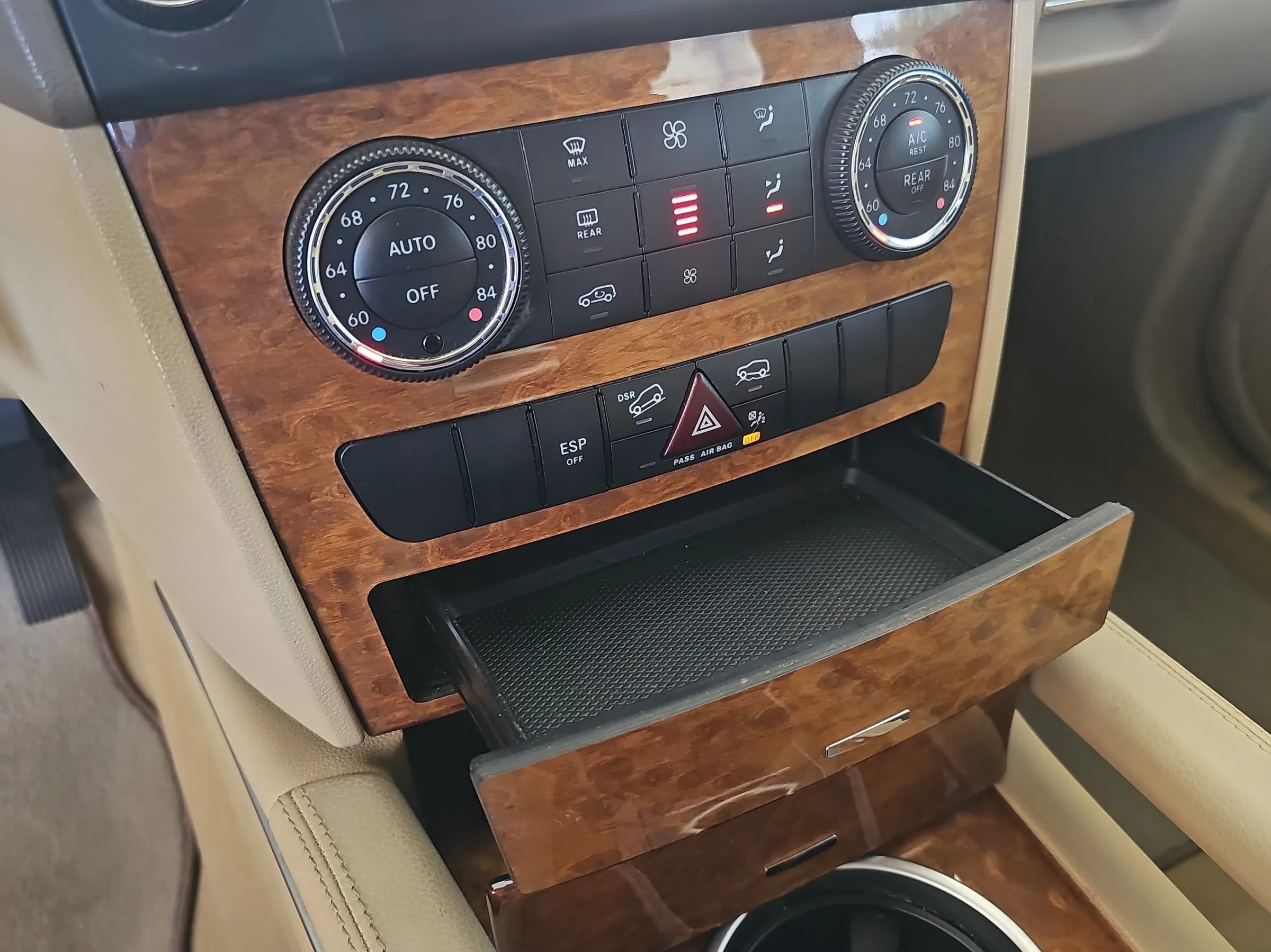 Used 2009 Mercedes-Benz ML 350 4MATIC image 28