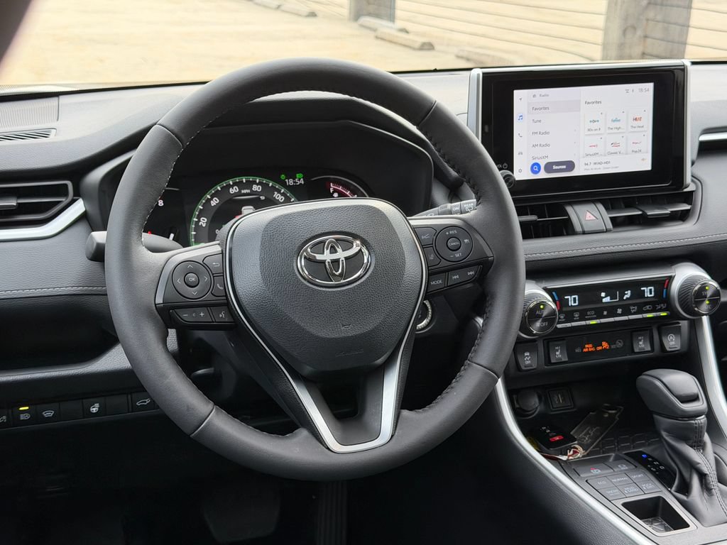 Used 2025 Toyota RAV4 XLE w/ Convenience Package AWD/4WD image 14