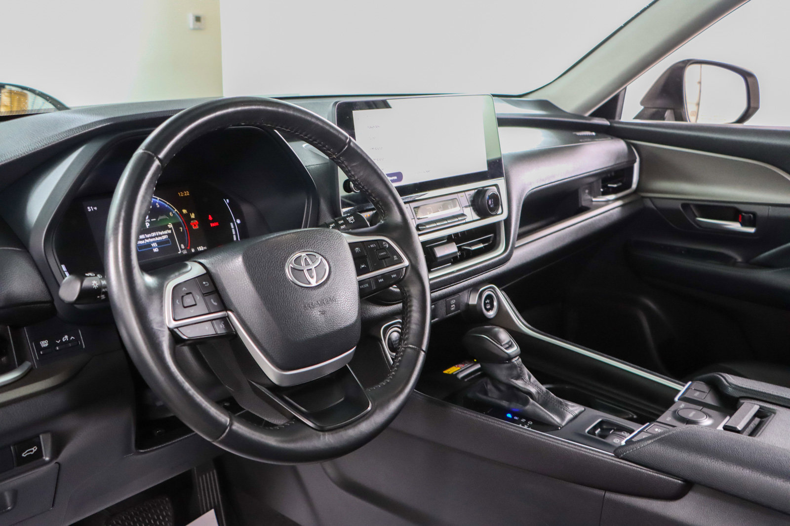 Used 2024 Toyota Grand Highlander XLE image 22