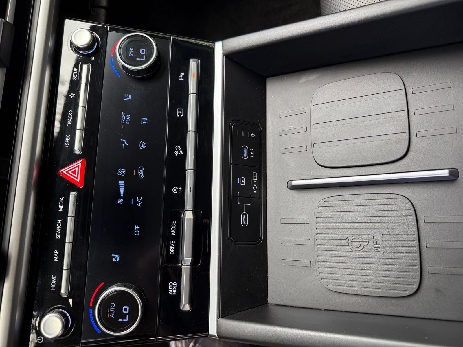 Used 2026 Hyundai Santa Fe SEL FWD image 40