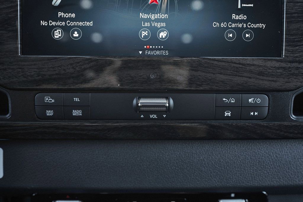 Used 2024 Mercedes-Benz Sprinter 3500 w/ Parking Package image 60