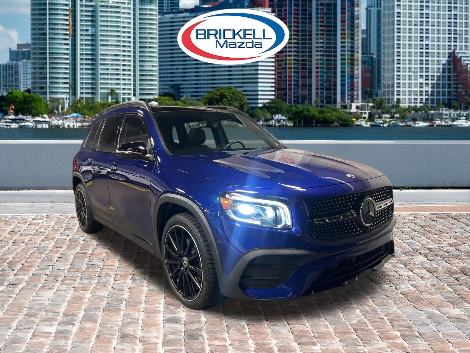 Used 2023 Mercedes-Benz GLB 250 image 3