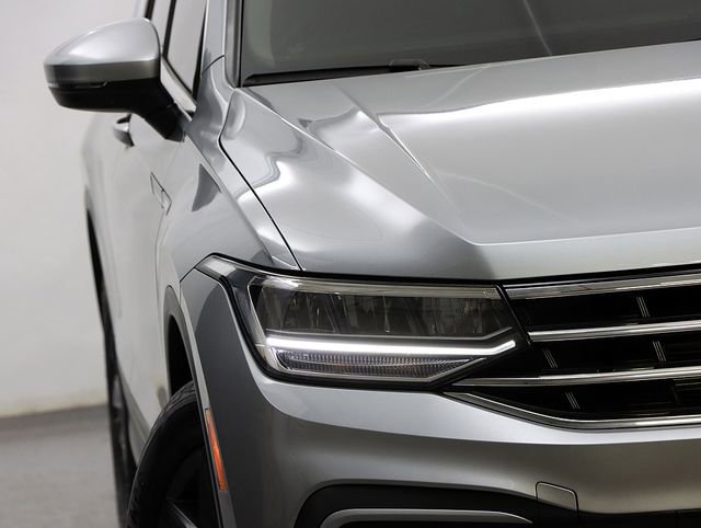 Used 2024 Volkswagen Tiguan SE image 4