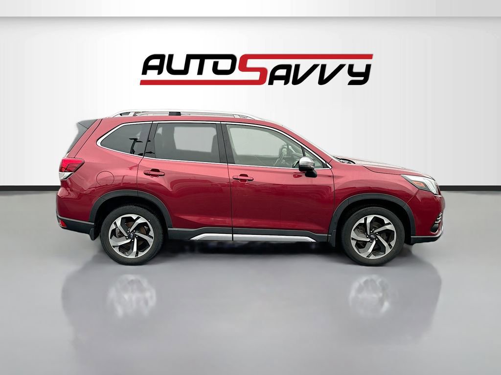 Used 2024 Subaru Forester Touring image 8