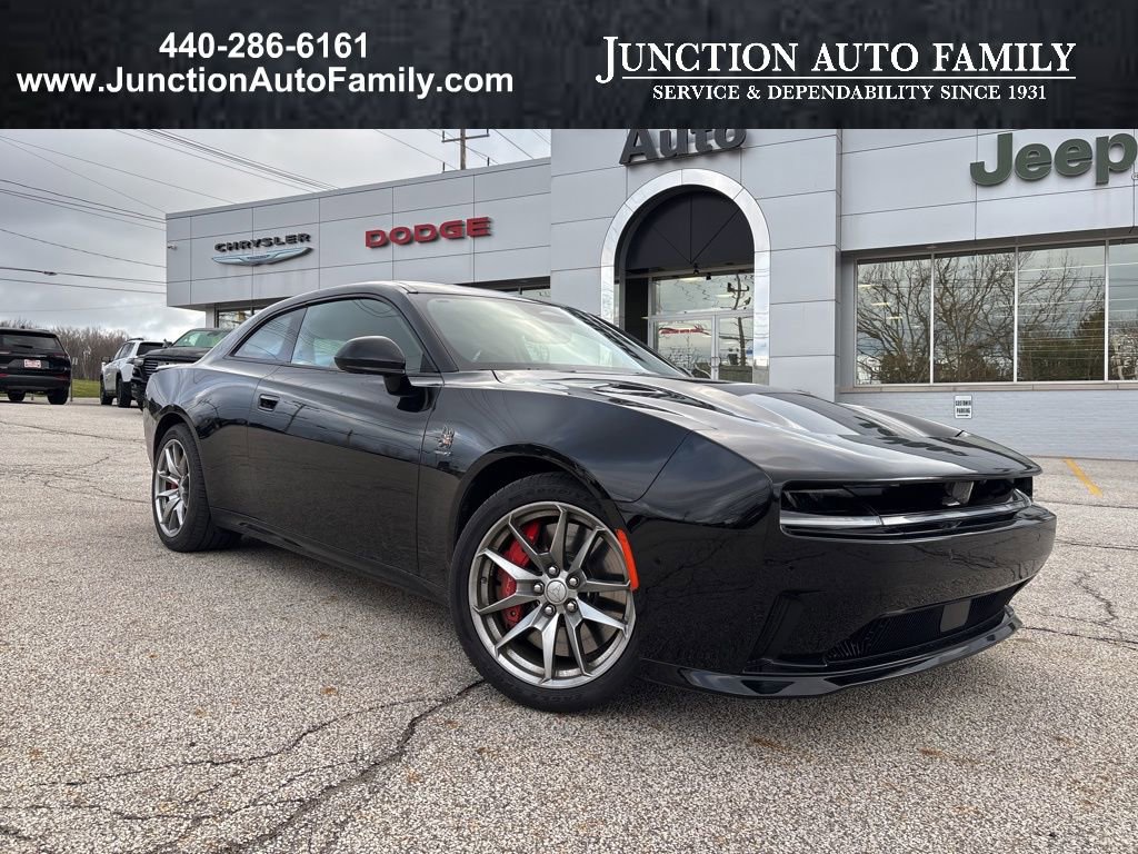 Used 2024 Dodge Charger R/T Scat Pack w/ Plus Group image 1