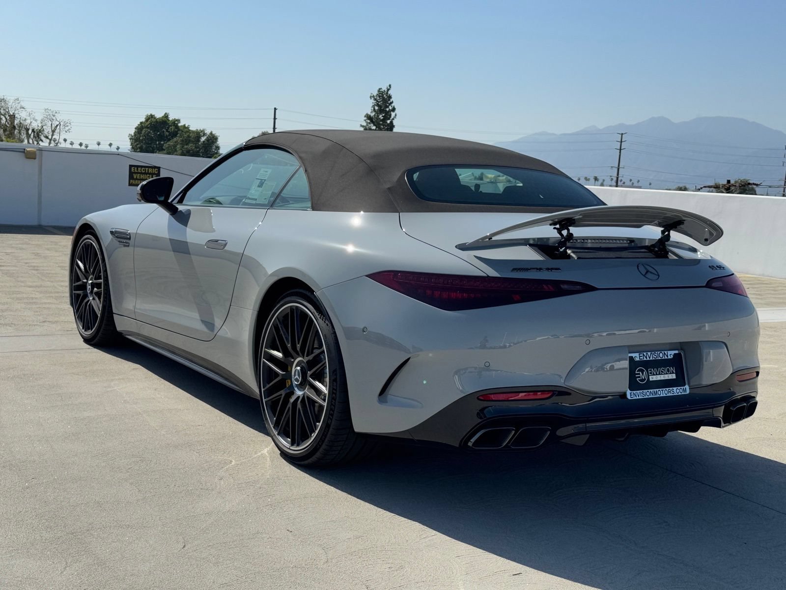 New 2026 Mercedes-Benz SL 55 AMG 4MATIC image 7