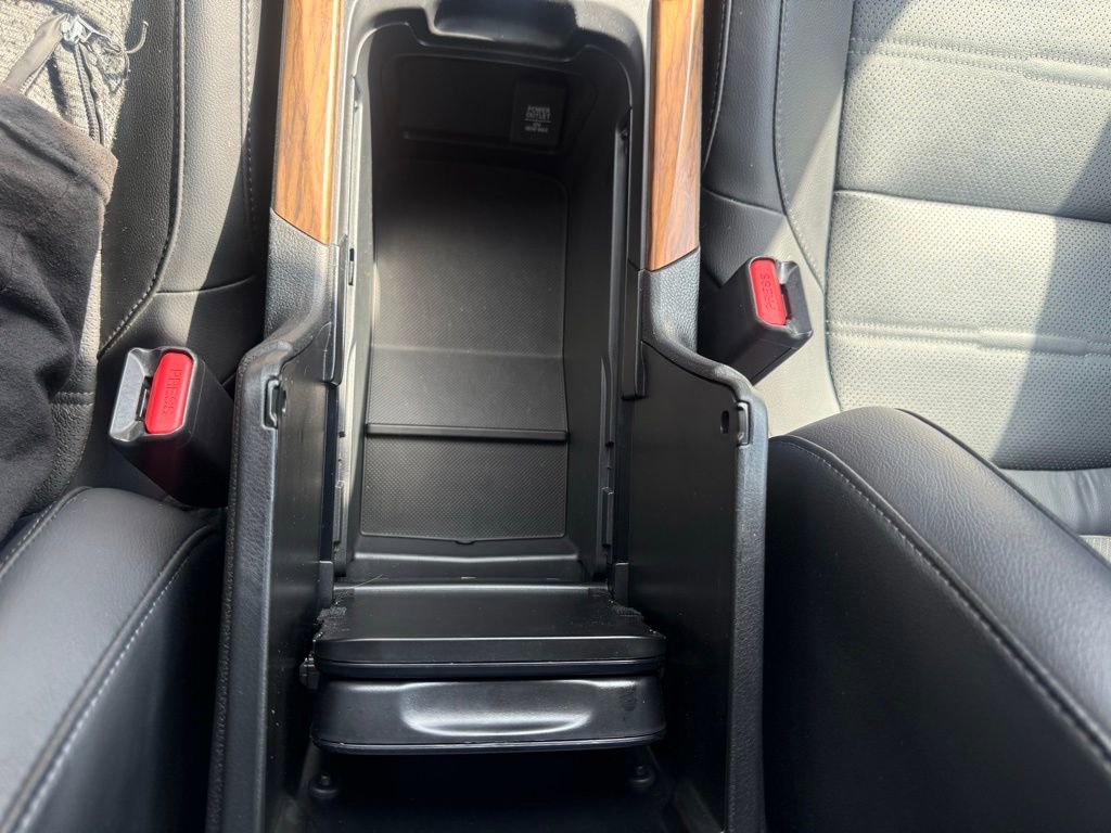 Used 2020 Honda CR-V Touring image 30
