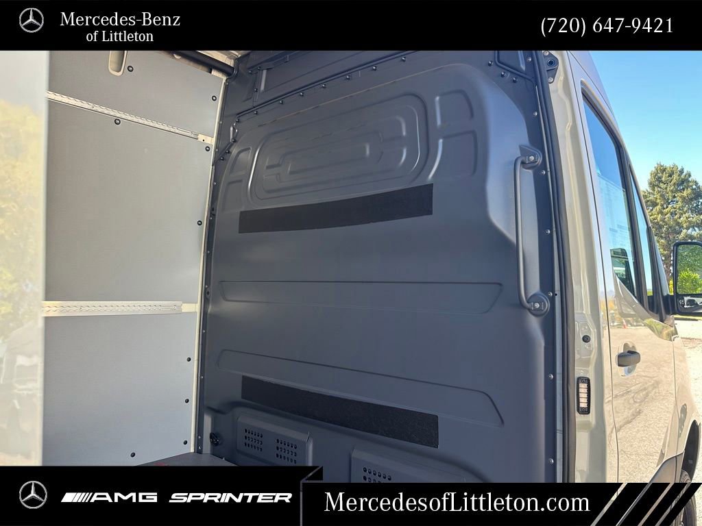 New 2025 Mercedes-Benz Sprinter 2500 image 27