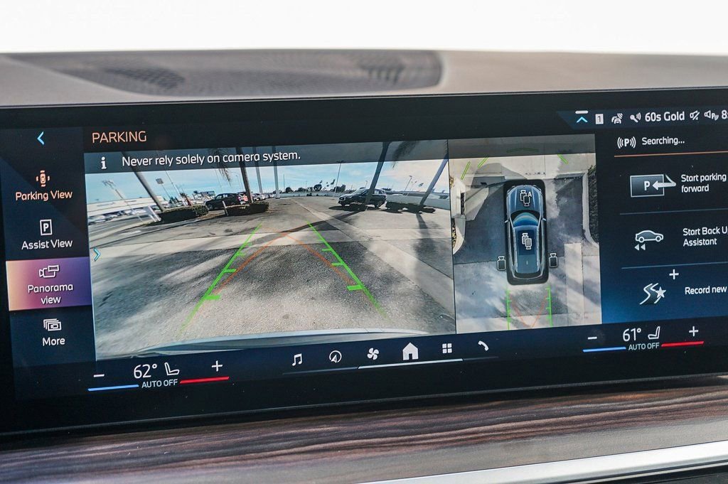 Used 2024 BMW X5 sDrive40i w/ Premium Package image 11