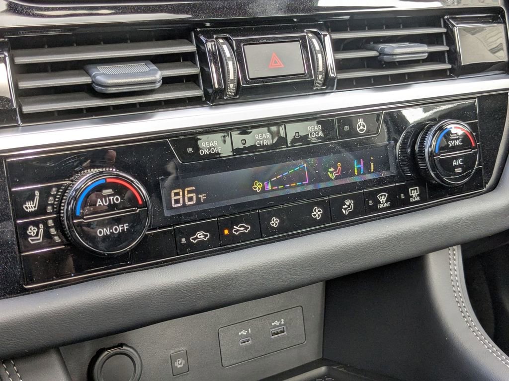 New 2025 Nissan Pathfinder Platinum w/ Cargo Package image 22