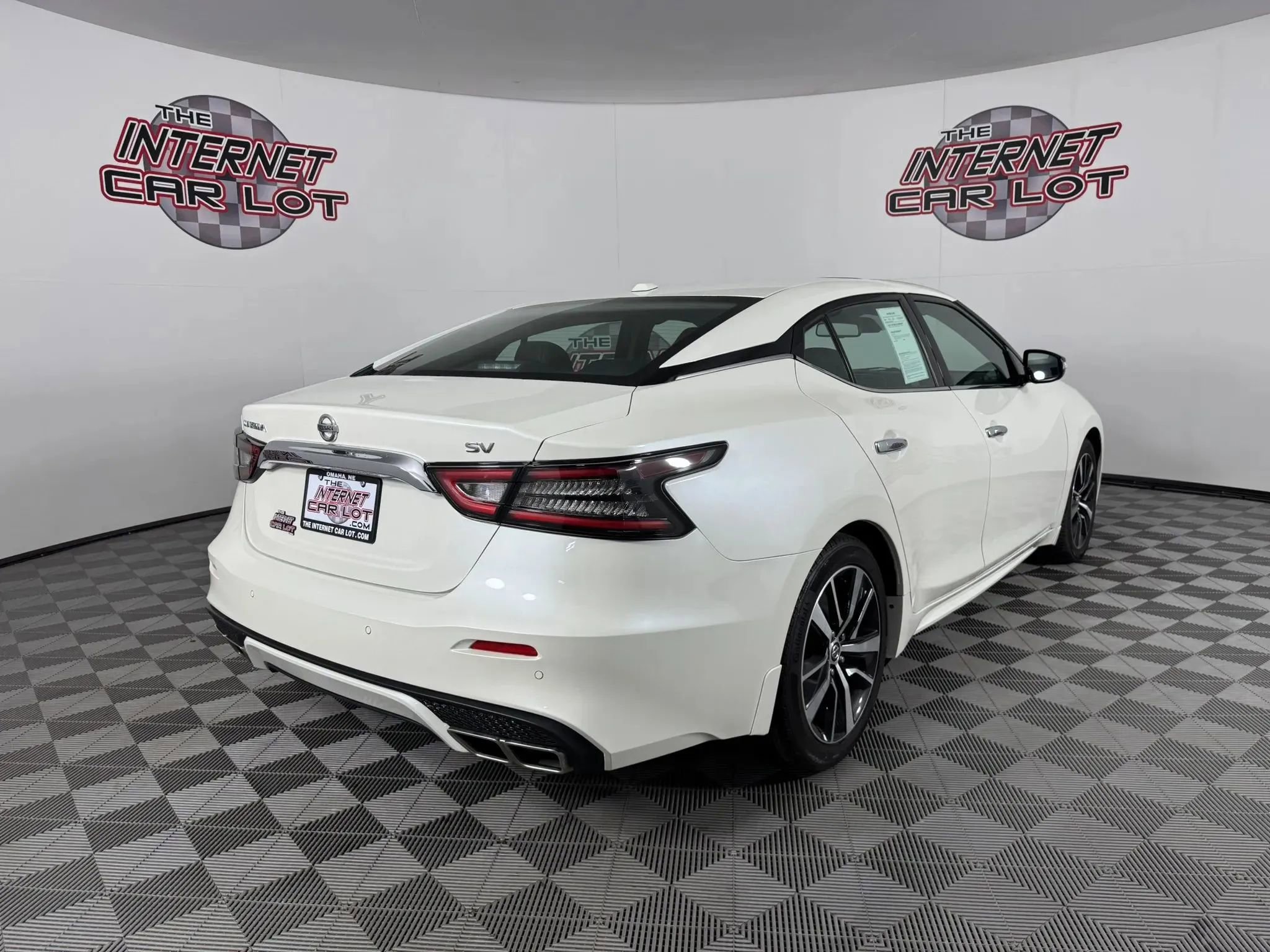 Used 2022 Nissan Maxima SV w/ Floor Mat Group image 7