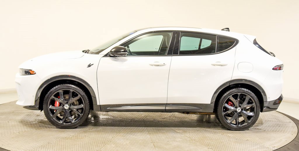 Used 2024 Dodge Hornet R/T image 8